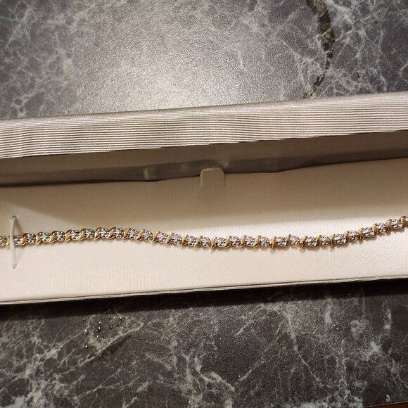 NEW diamond essence bracelet - Picture 2 of 3